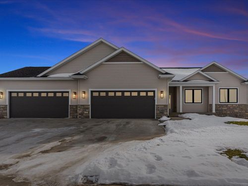 2813 Autumn Woods Drive, Cedar Falls, IA, 50613 | Card Image