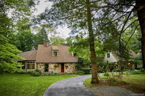 96 Plains Rd, New Paltz, NY, 12561-2732 | Card Image