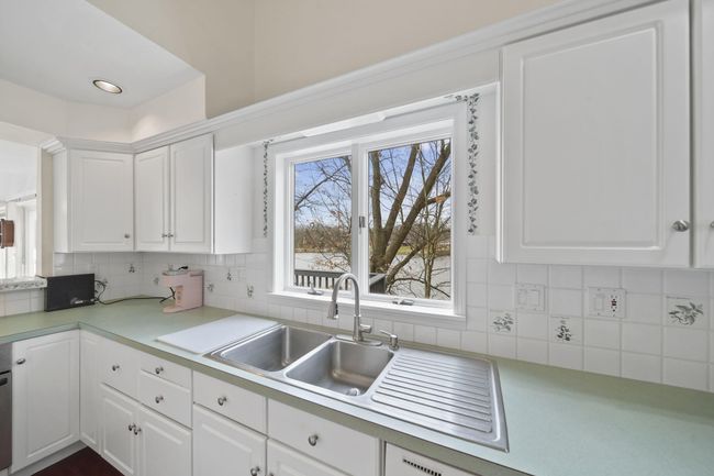 283 W Shore Dr, House other with 4 bedrooms, 4 bathrooms and null parking in Jerome MI | Image 12