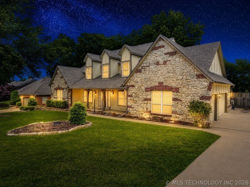12512 S 18th Cir E, Jenks, OK, 74037-3664 | Card Image