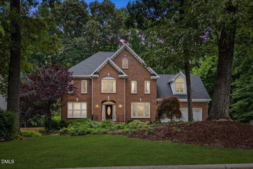 105 Morninghills Ct, Cary, NC, 27518-8622 | Card Image