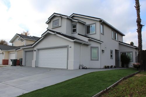 4834 Wind Creek Dr, Sacramento, CA, 95838-1945 | Card Image