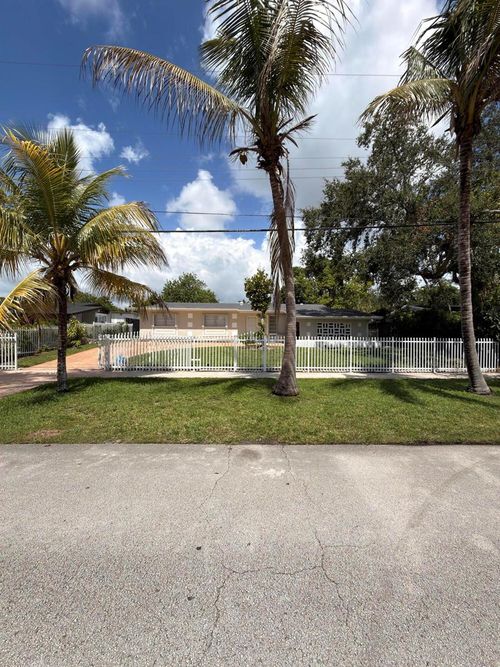 7500 Sw 98th Court, Miami, FL, 33173 | Card Image