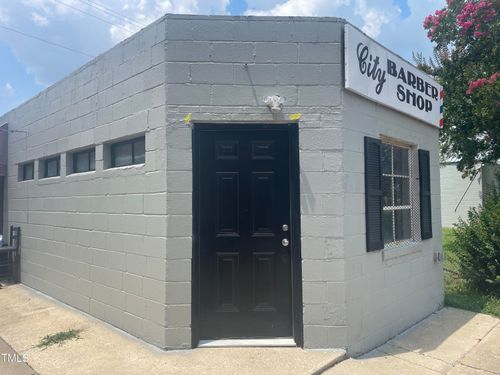 a-109 W Edgerton St, Dunn, NC, 28334-4101 | Card Image