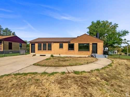 3965 S 2225 W, Roy, UT, 84067-3511 | Card Image