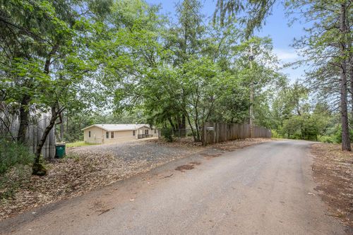 2470 Buffalo Hill Rd, Georgetown, CA, 95634-9330 | Card Image