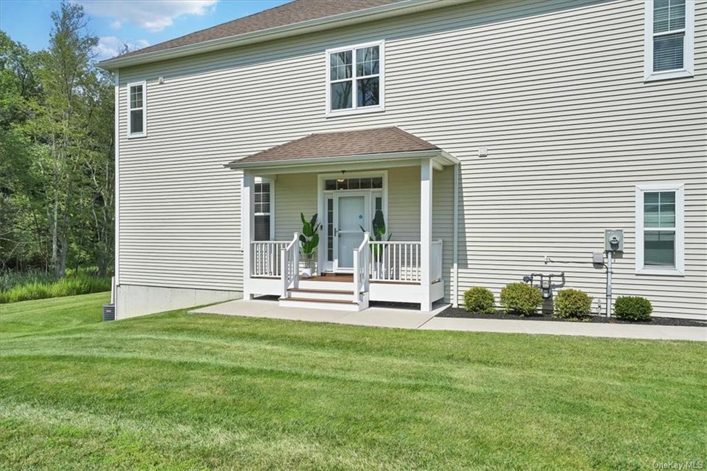Magnolia Park Rd, Middletown, NY 10940