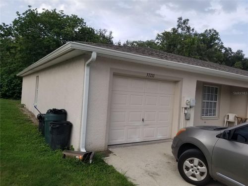 37221 Grassy Hill Ln, DADE CITY, FL, 33525-5207 | Card Image