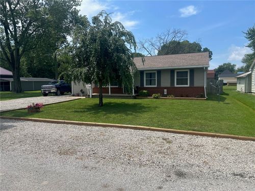 509 Ne 2nd St, Casey, IL, 62420-1424 | Card Image