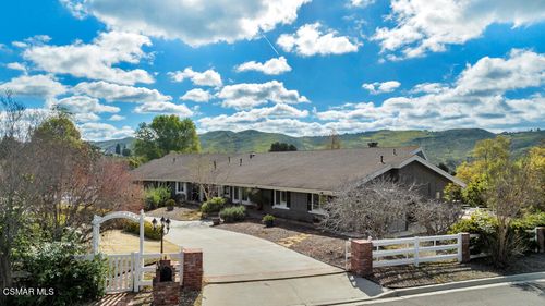 2704 Redondo Cir, Santa Rosa Valley, CA, 93012-9018 | Card Image