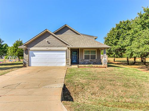 9509 Prairie Dog Dr, Edmond, OK, 73034-2083 | Card Image