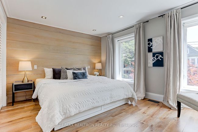 14 Marion St, House attached with 3 bedrooms, 3 bathrooms and null parking in Toronto ON | Image 29