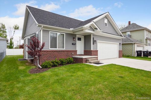 1759 2nd St, Wyandotte, MI, 48192-7230 | Card Image