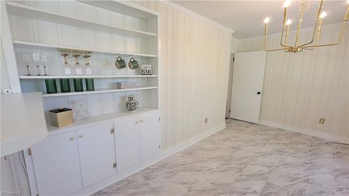 1111 Harris St, Eden, NC, 27288-6319 | Card Image