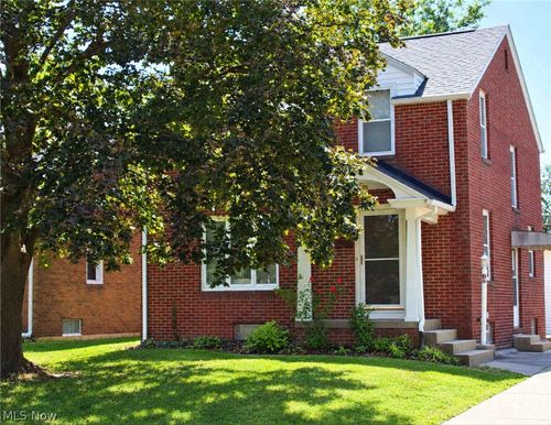 924 Spangler Rd Ne, Canton, OH, 44714-1614 | Card Image
