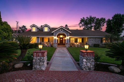 18162 James Rd, Villa Park, CA, 92861-2622 | Card Image