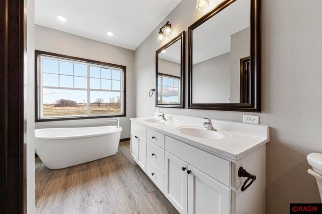 3072 Bluestem Trl, Townhouse with 3 bedrooms, 3 bathrooms and null parking in Mankato MN | Image 19