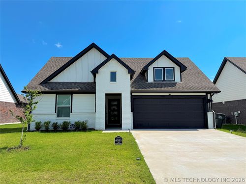 10206 E 132nd St S, Bixby, OK, 74008 | Card Image