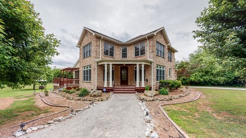 1776 Lewisburg Pike, Franklin, TN, 37064-1103 | Card Image