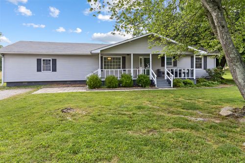 230 Lee Ln, Huntland, TN, 37345-3026 | Card Image