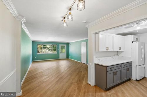 61-5011 Sentinel Dr, BETHESDA, MD, 20816-3527 | Card Image