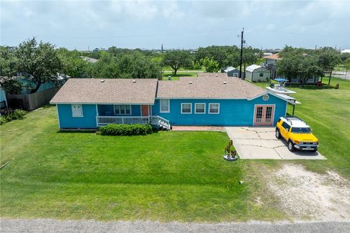 66 Redfish Dr, Rockport, TX, 78382-9253 | Card Image