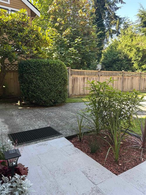 925 Lawson Avenue, West Vancouver, BC, V7T2E1 | Card Image