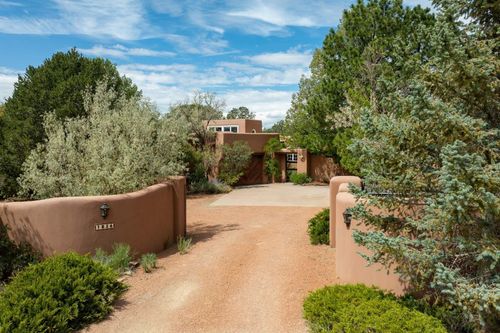 1826 Sun Mountain Drive, Santa Fe, NM, 87505 | Card Image
