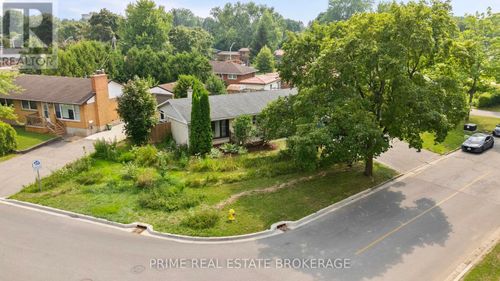 183 Burlington St, London, ON, N5Z3V9 | Card Image