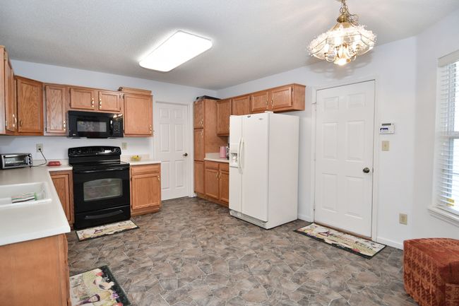 1453 Quinlan Ct, House other with 3 bedrooms, 2 bathrooms and null parking in Indianapolis IN | Image 8