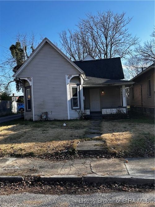 1132 Greenaway Pl, New Albany, IN, 47150-3258 | Card Image