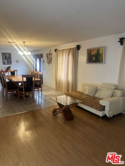 9900 Laurel Canyon Blvd, Pacoima, CA, 91331 | Card Image