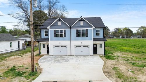 408-A S Pine St, Fremont, NC, 27830-3304 | Card Image