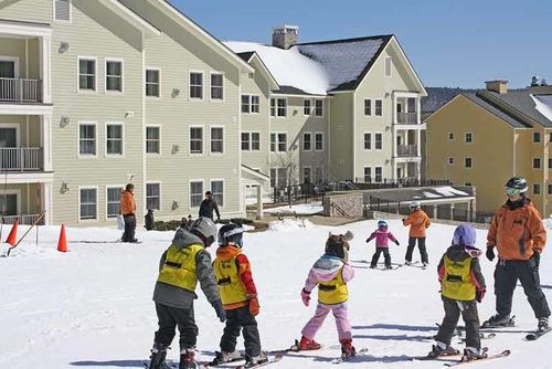 613/615 Qtr. I I I Adams House, Ludlow, VT, 05149 | Card Image