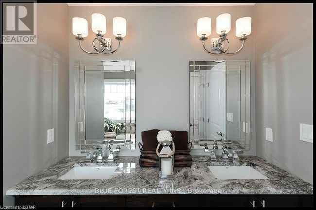 68 5 Stakes St, House other with 4 bedrooms, 3 bathrooms and 7 parking in St Thomas ON | Image 13