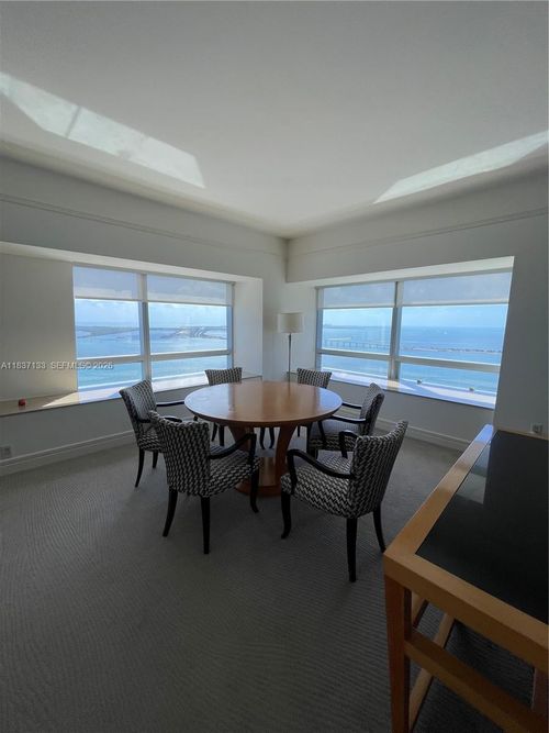 3106-1435 Brickell Ave, Miami, FL, 33131-3407 | Card Image
