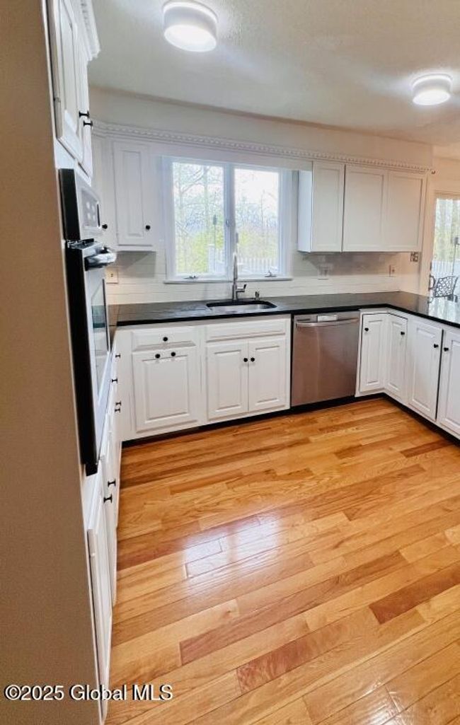 23 Grandview Terrace, House other with 5 bedrooms, 3 bathrooms and 20 parking in Out-of State VT | Image 41