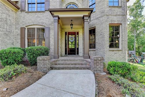 11037 Estates Cir, Alpharetta, GA, 30022-1470 | Card Image