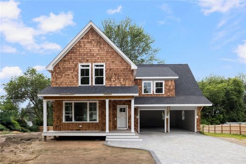 55 Dolphin St, Jamestown, RI, 02835-2440 | Card Image