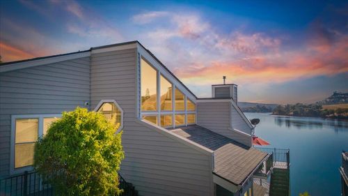 816 Foothill Rd, Copperopolis, CA, 95228-9652 | Card Image