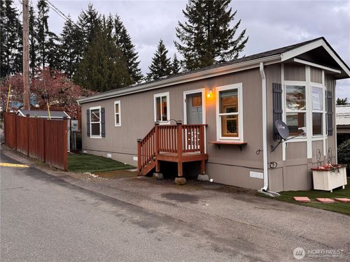 1-23708 Locust Way, Bothell, WA, 98021 | Card Image