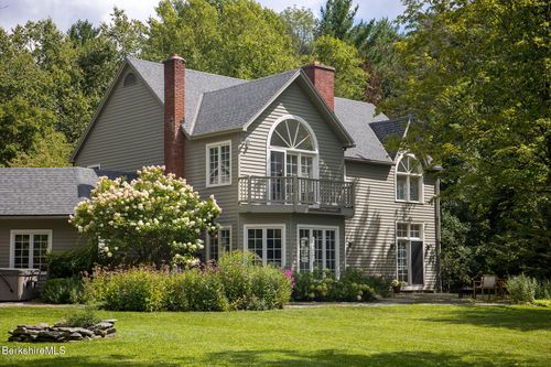 14 Old Tree Farm Rd, Stockbridge, MA, 01262-7777 | Card Image