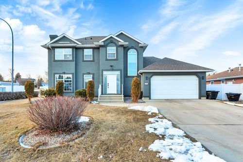 85 Hathaway Lane, Lacombe, AB, T4L1T3 | Card Image