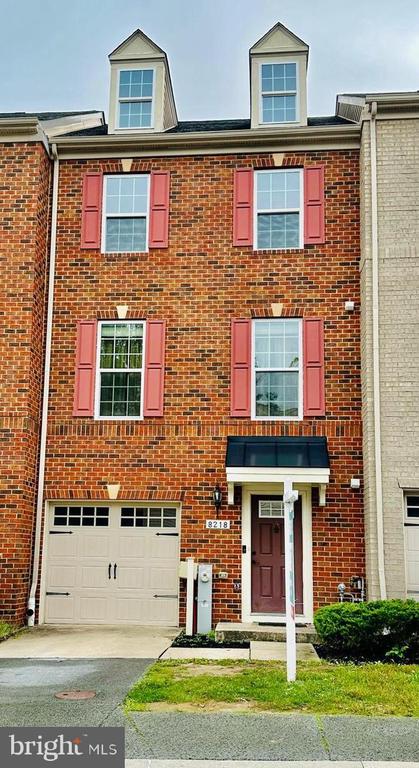 Amos Hunter Way, Ellicott City, MD 21043