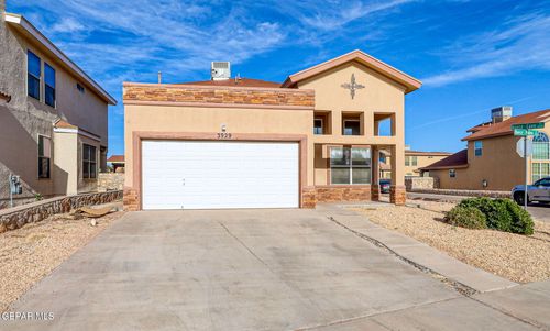 3929 Hueco Valley Dr, El Paso, TX, 79938-5237 | Card Image
