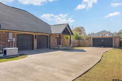 21922 Oak Leaf Ln, House other with 4 bedrooms, 3 bathrooms and null parking in Bullard TX | Image 3