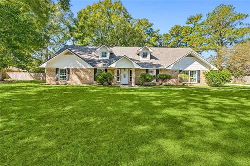 25649 Colonial Pl, Denham Springs, LA, 70726-6227 | Card Image