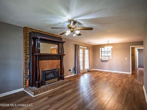 2139 Coldsprings Rd, Sardis, MS, 38666-5616 | Card Image
