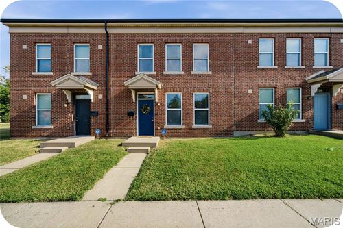 721 Dickson St, Saint Louis, MO, 63106-4535 | Card Image