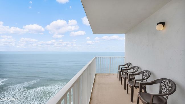 1704 - 3043 S Atlantic Ave, Condo with 2 bedrooms, 2 bathrooms and null parking in Daytona Beach Shores FL | Image 13